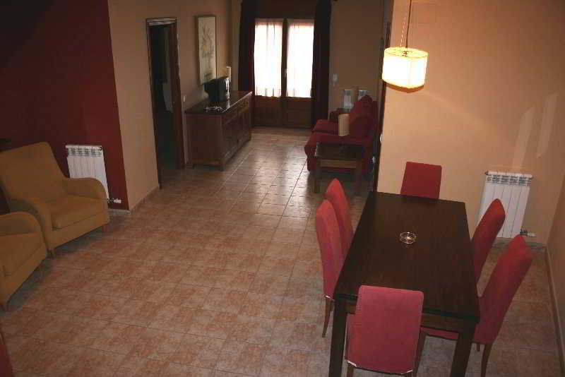La Trufa Negra Apartamentos Teruel Bilik gambar