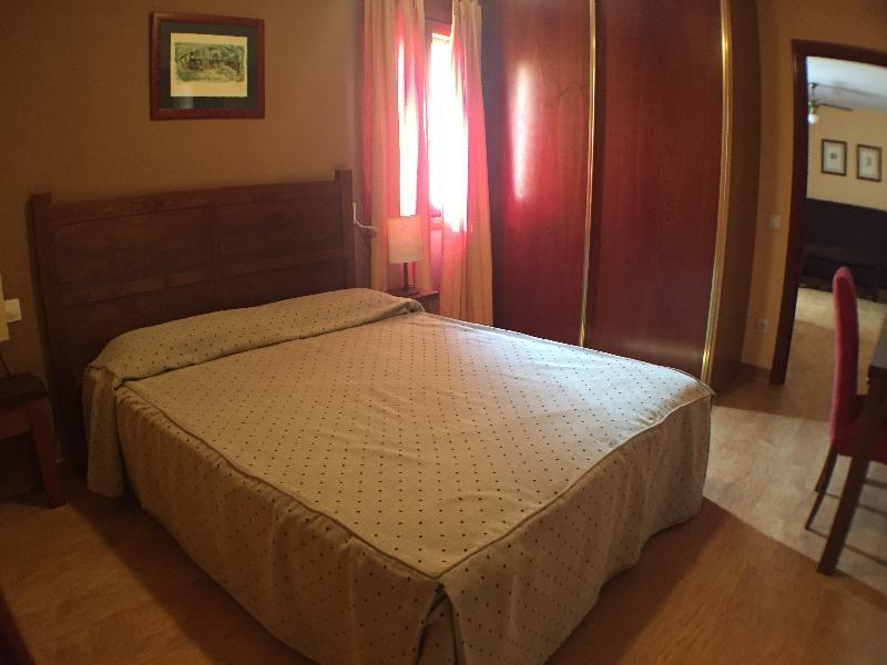 La Trufa Negra Apartamentos Teruel Luaran gambar