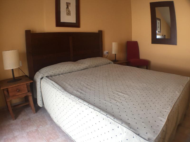 La Trufa Negra Apartamentos Teruel Luaran gambar